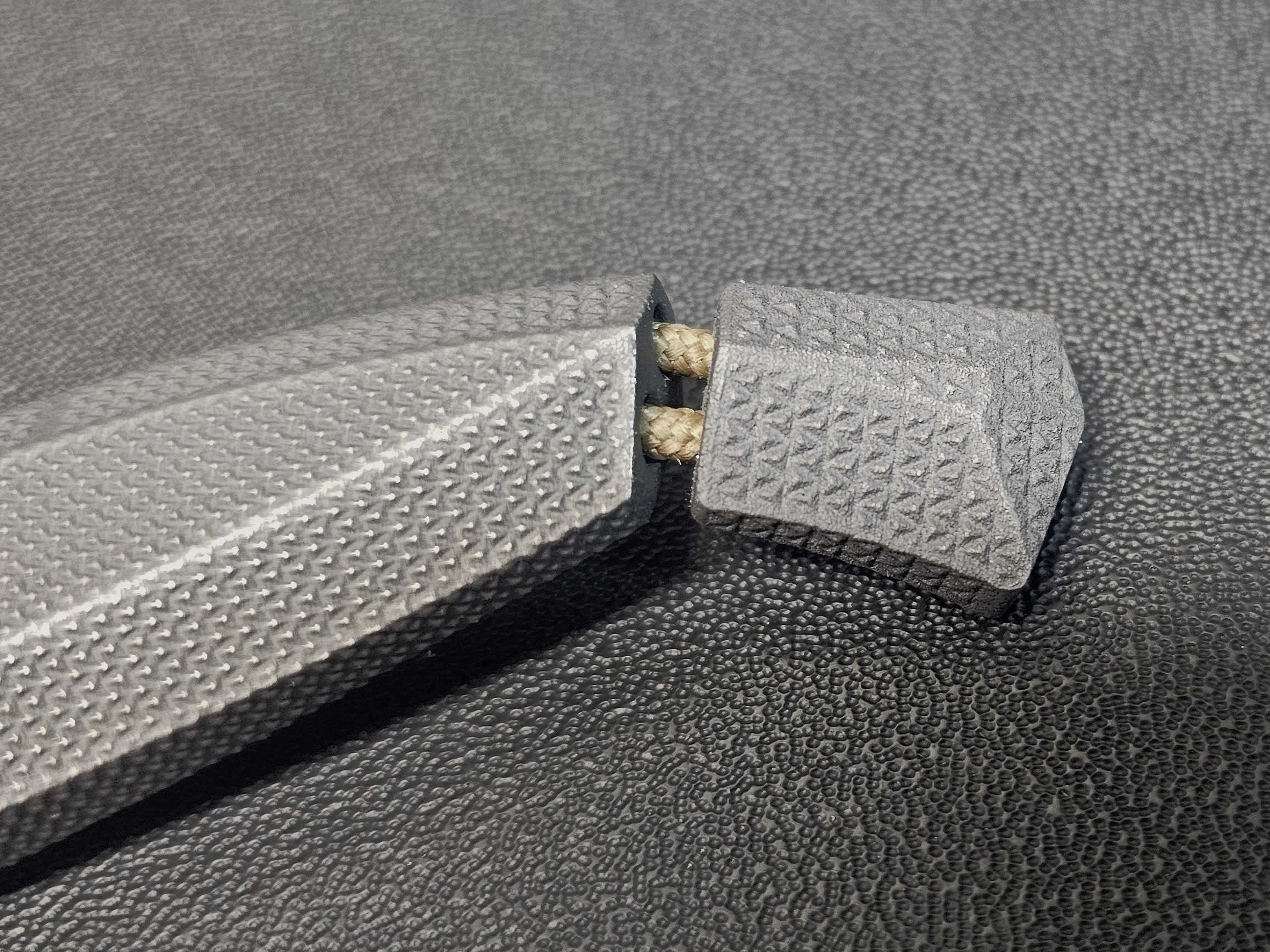 Titanium Bead "SPIKE"